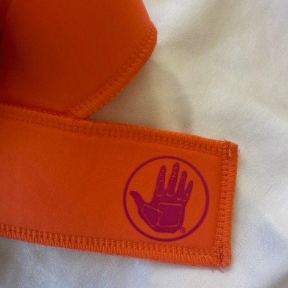 BODY GLOVE BELTED BIKINI BOTTOM w KONA SOL MATCHING TOP NWT READ - Picture 6 of 10